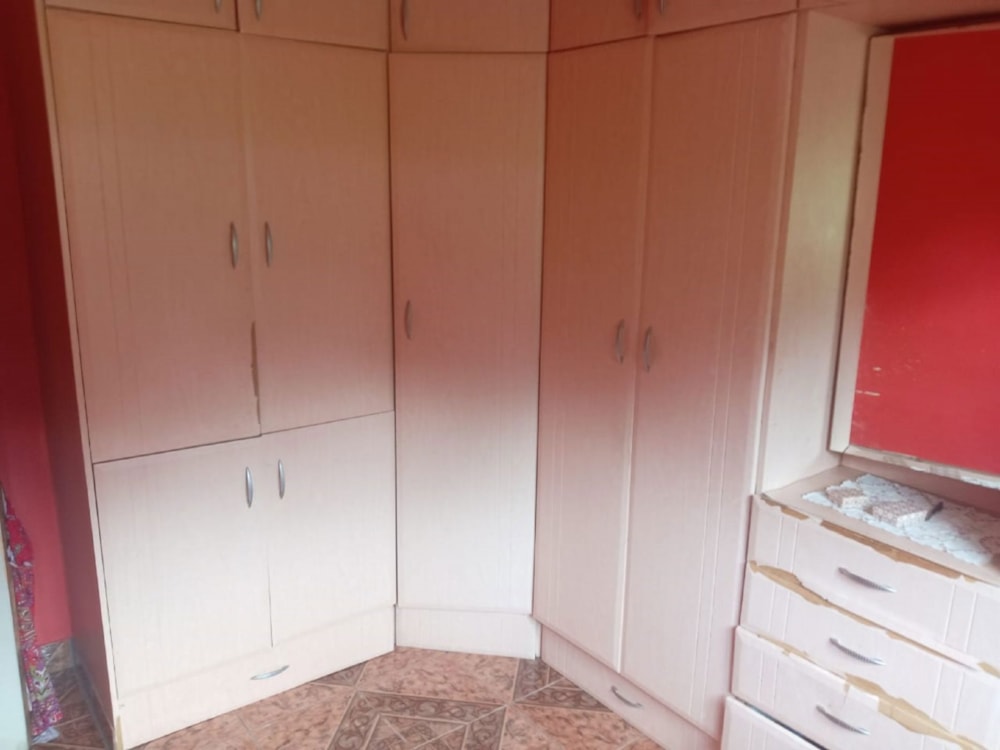 Apartment for sale in Umzinto - 1si1688401