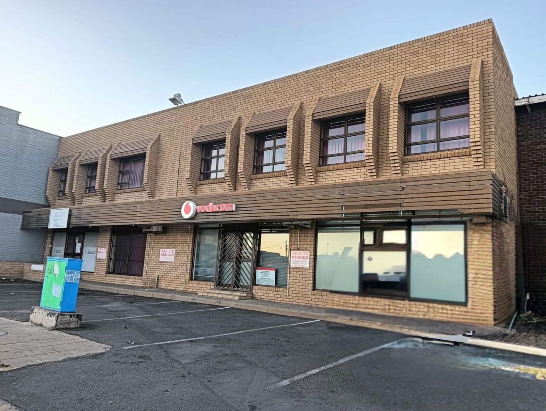 Commercial Building for sale in Kimberley - 1KJ1688423