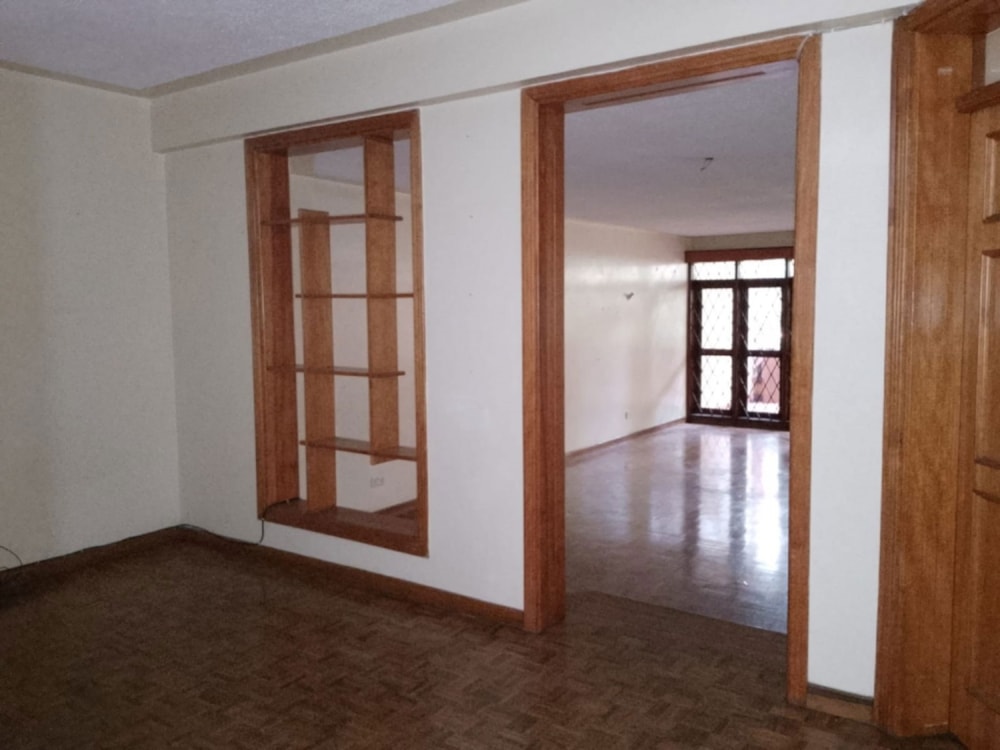 Apartment to rent in Kilimani, Kenya - 3KE1688429