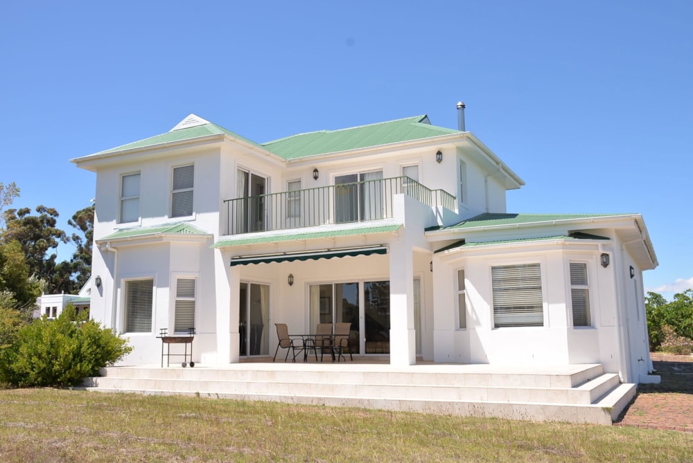 Golf estate house for sale in Theewaterskloof - 1SW1691513 Golf estate house for sale in Theewaterskloof - 1SW1691513