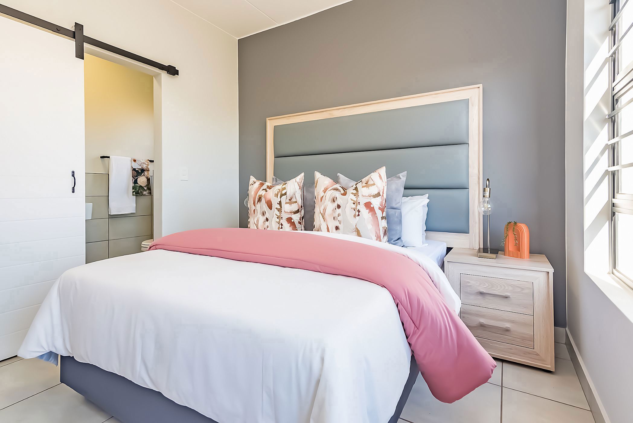 Security estate home to rent in Pinehaven - 1KR1716876