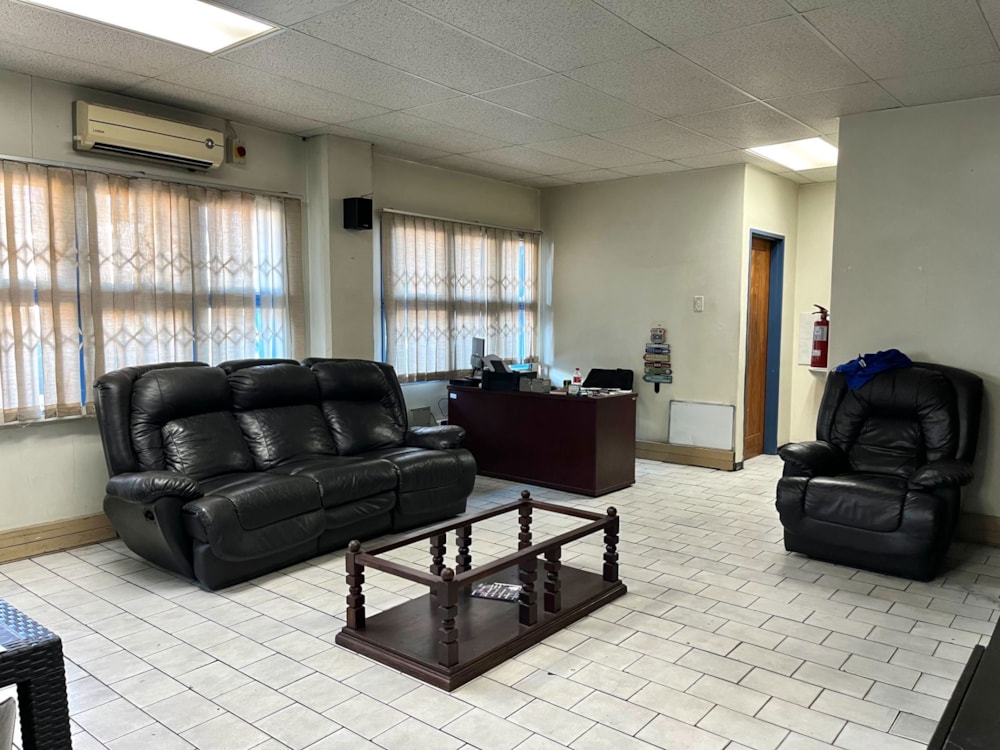 Commercial industrial property for sale in Mbombela Industrial  (Nelspruit Industrial) - 1NS1688707