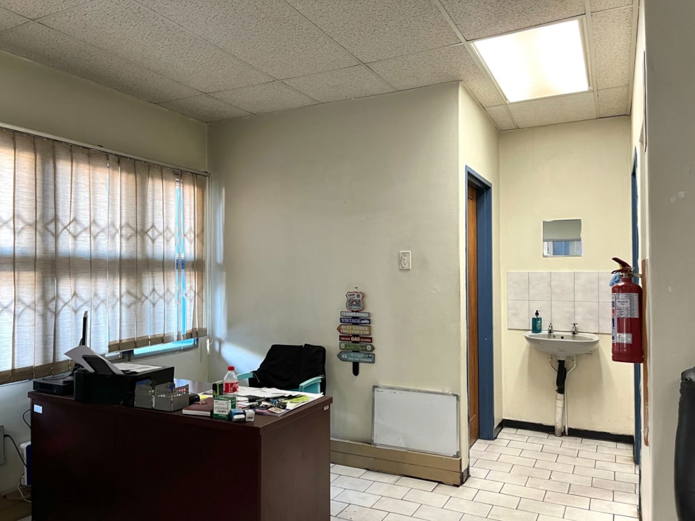 Commercial industrial property for sale in Mbombela Industrial  (Nelspruit Industrial) - 1NS1688707