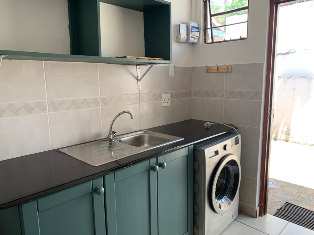 Cottage to rent in Durban North - 1ND1727621