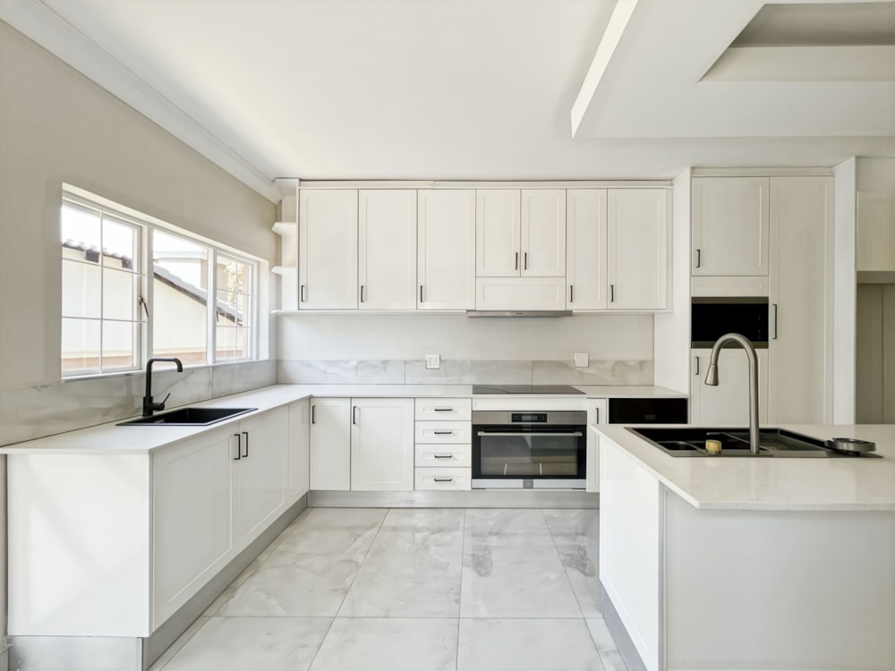 Double-storey house for sale in Amberfield, Centurion - CN1688704 Double-storey house for sale in Amberfield, Centurion - CN1688704