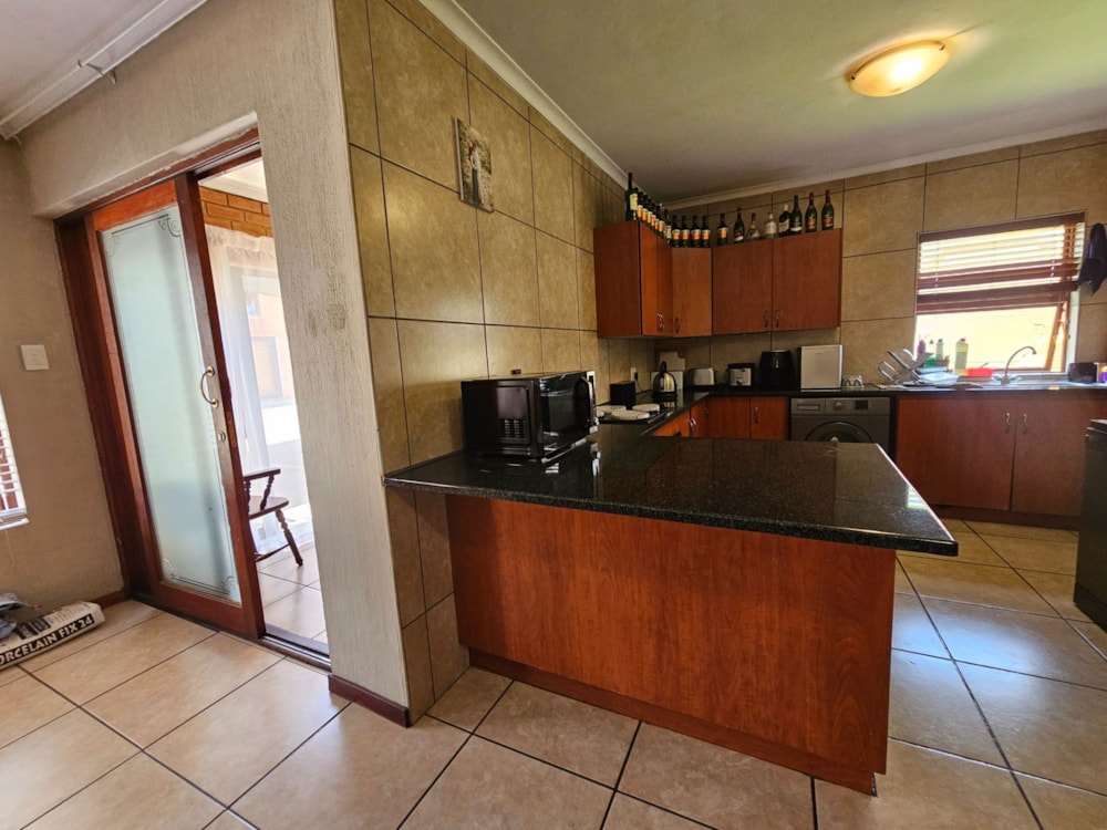 Apartment sold in Heidelberg, Gauteng - 1SP1688721 Apartment sold in Heidelberg, Gauteng - 1SP1688721