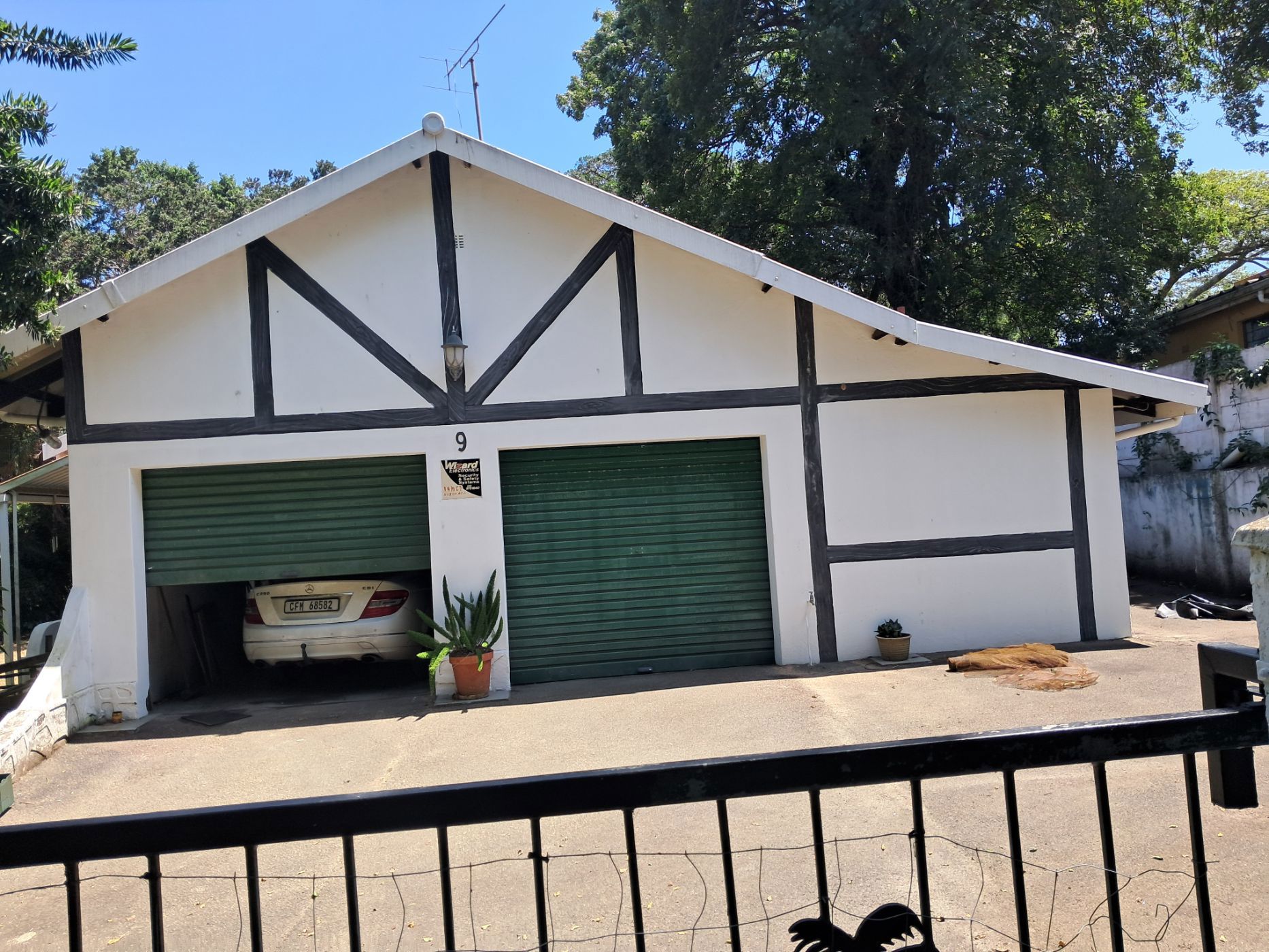 House to rent in Pennington - 1SI1718932