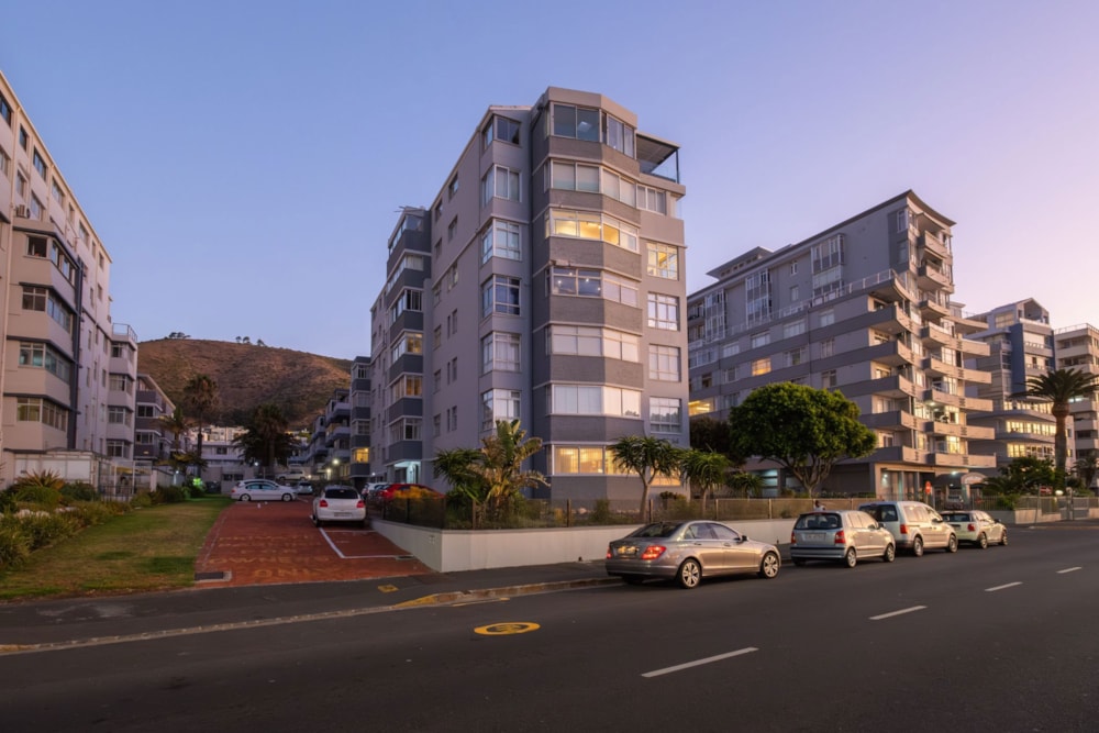 Apartment for sale in Three Anchor Bay - AS1738898