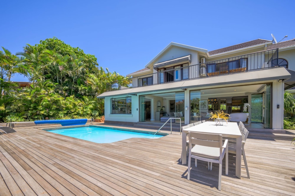 Double-storey house for sale in uMhlanga - 1ND1686423 Double-storey house for sale in uMhlanga - 1ND1686423