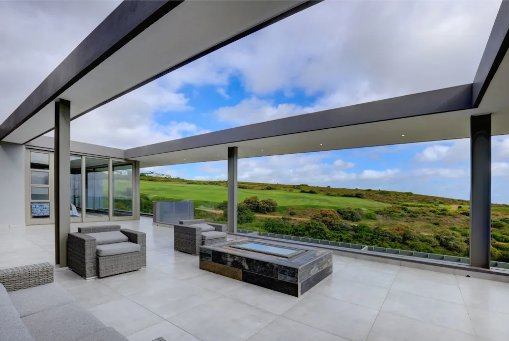 Double-storey house for sale in Pinnacle Point Golf Estate - 1MB1689264 Double-storey house for sale in Pinnacle Point Golf Estate - 1MB1689264