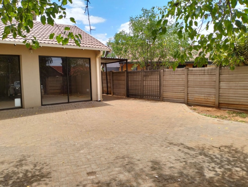 House let in Pellissier - 1BX1684221 House let in Pellissier - 1BX1684221