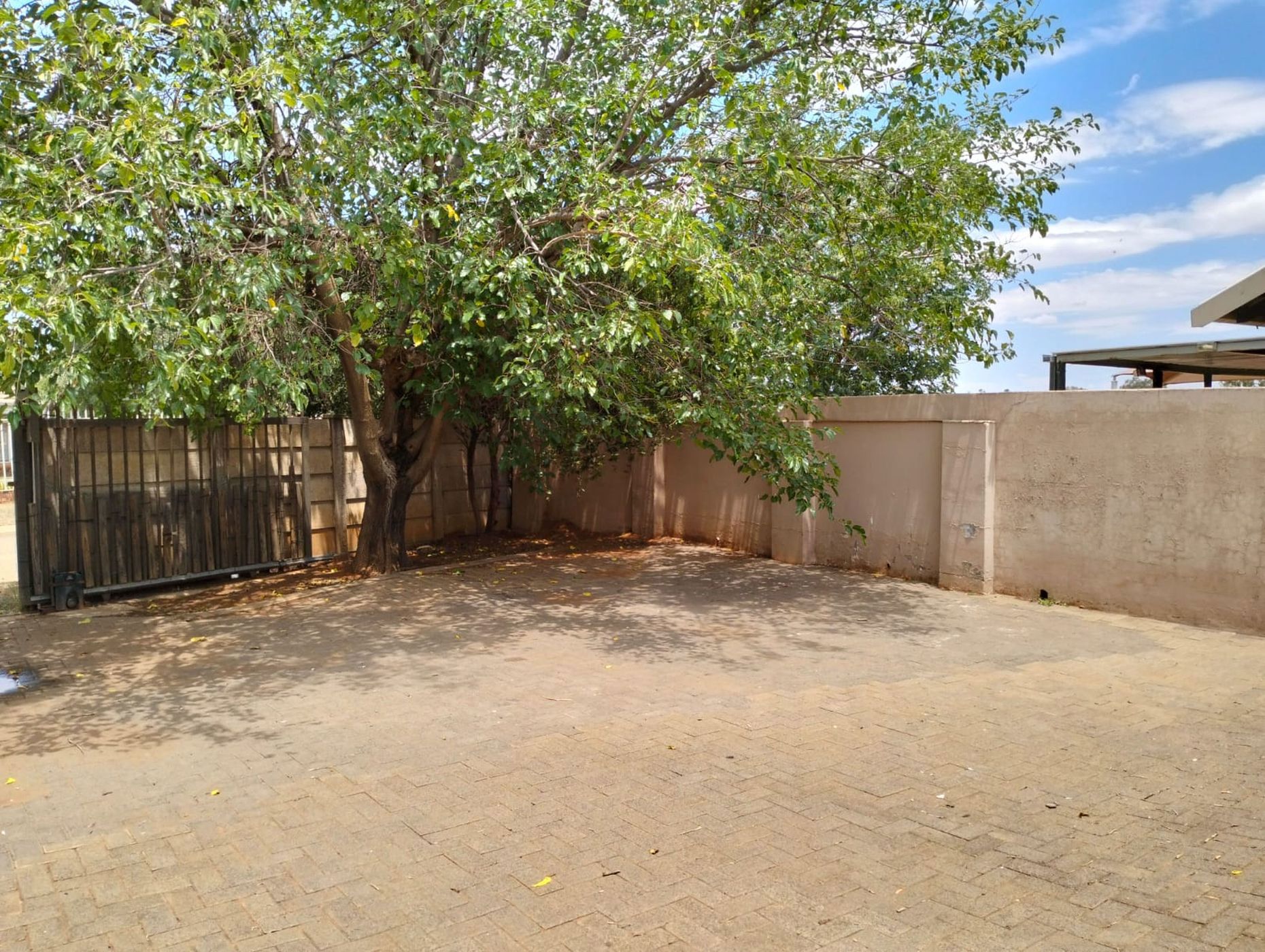 Apartment in Bloemfontein, Pellissier, Mangaung Ward 25 - View 2