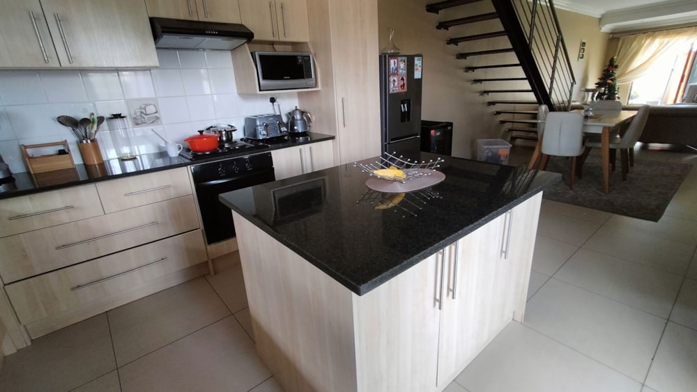 Townhouse for sale in Shellyvale - 1BX1685879