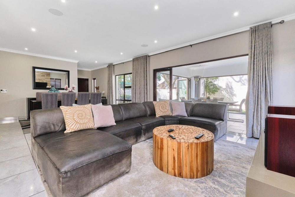 House sold in Broadacres - FW1687752 House sold in Broadacres - FW1687752