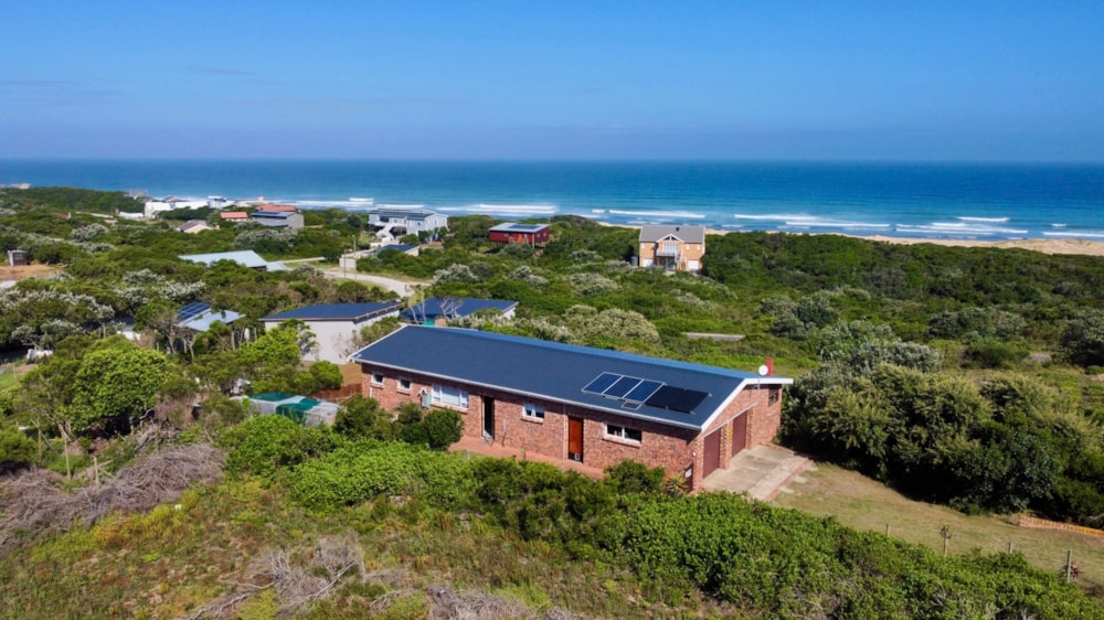 House sold in Cannon Rocks - 1KO1693001 House sold in Cannon Rocks - 1KO1693001