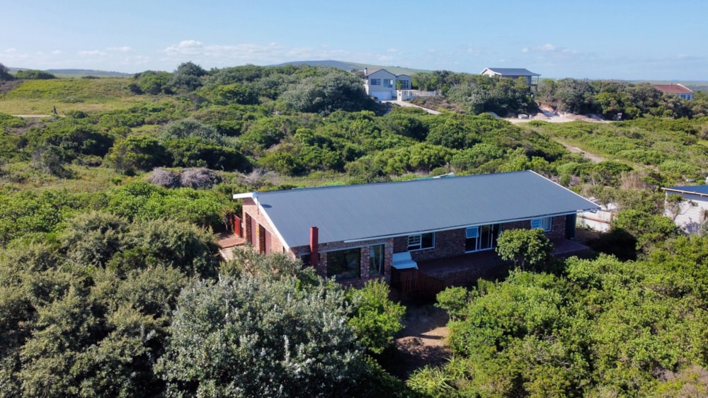 House sold in Cannon Rocks - 1KO1693001 House sold in Cannon Rocks - 1KO1693001