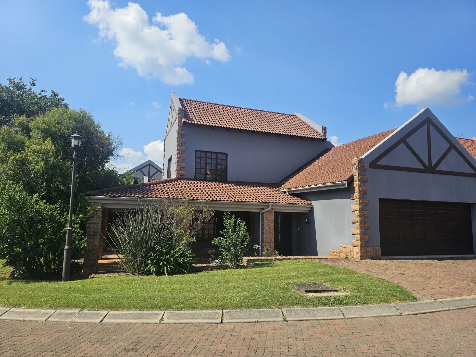 Double-storey house sold in Meerhof - 1HR1686811