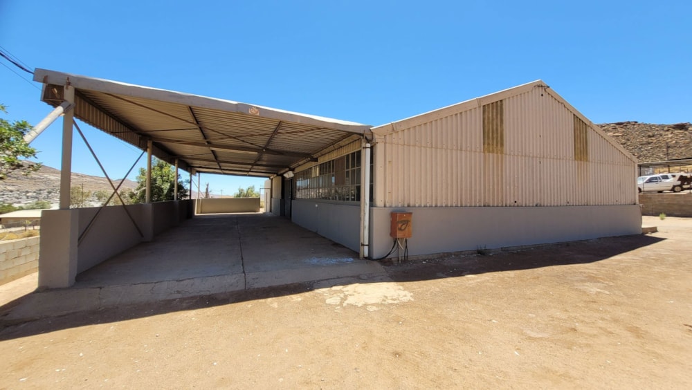 Commercial industrial property let in Springbok - 1NA1686329 Commercial industrial property let in Springbok - 1NA1686329