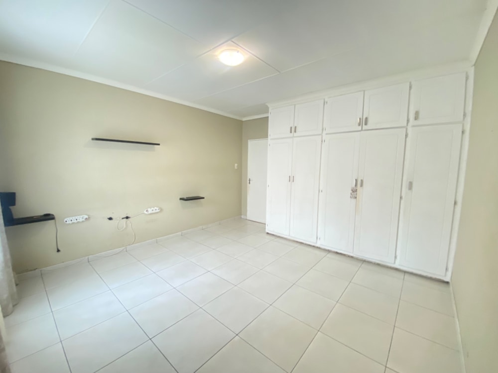 Townhouse let in Aviary Hill - 1NW1687784 Townhouse let in Aviary Hill - 1NW1687784