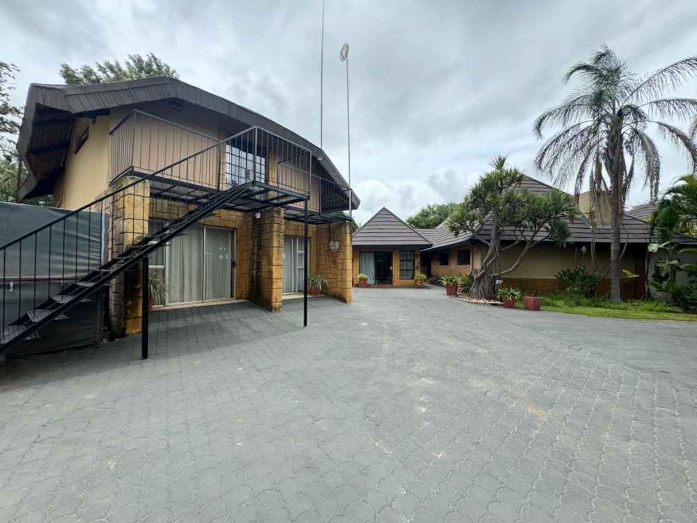 House for sale in Bendor Park - 1PS1686038