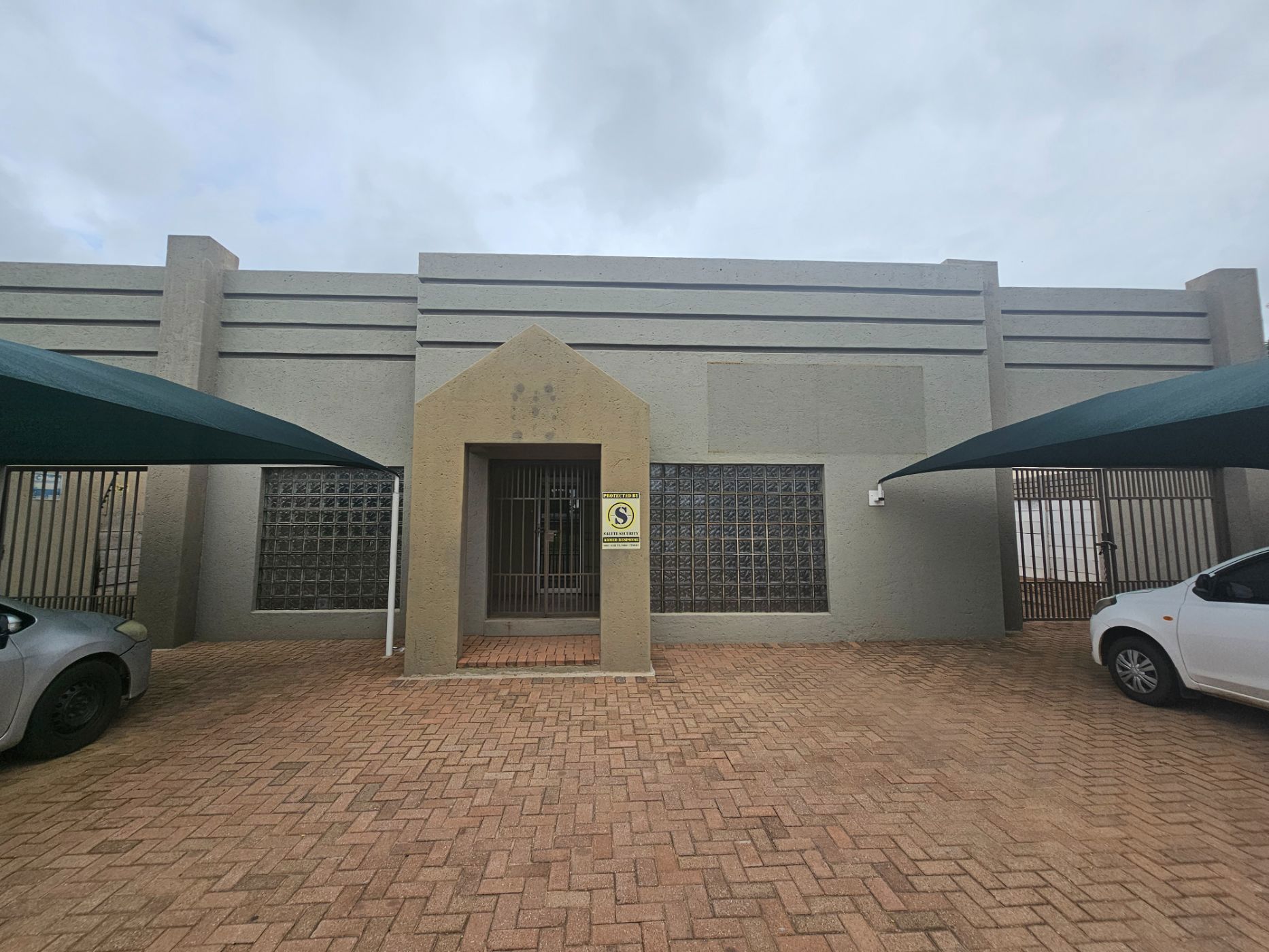 Commercial office to rent in Polokwane - 1PS1685896