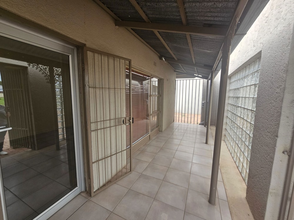 Commercial office to rent in Polokwane - 1PS1685896 Commercial office to rent in Polokwane - 1PS1685896