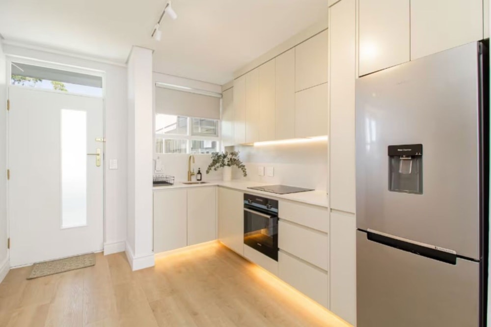 Apartment sold in Mouille Point - AS1684625