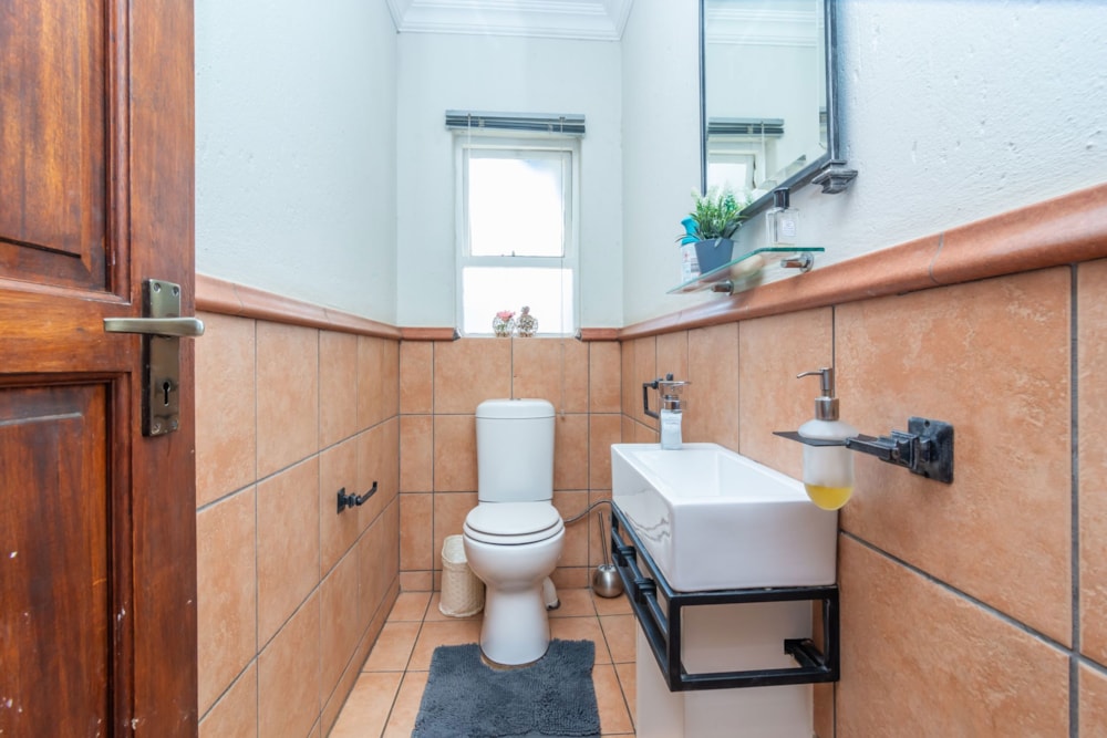 Security estate home sold in Homes Haven - 1KR1686509 Security estate home sold in Homes Haven - 1KR1686509