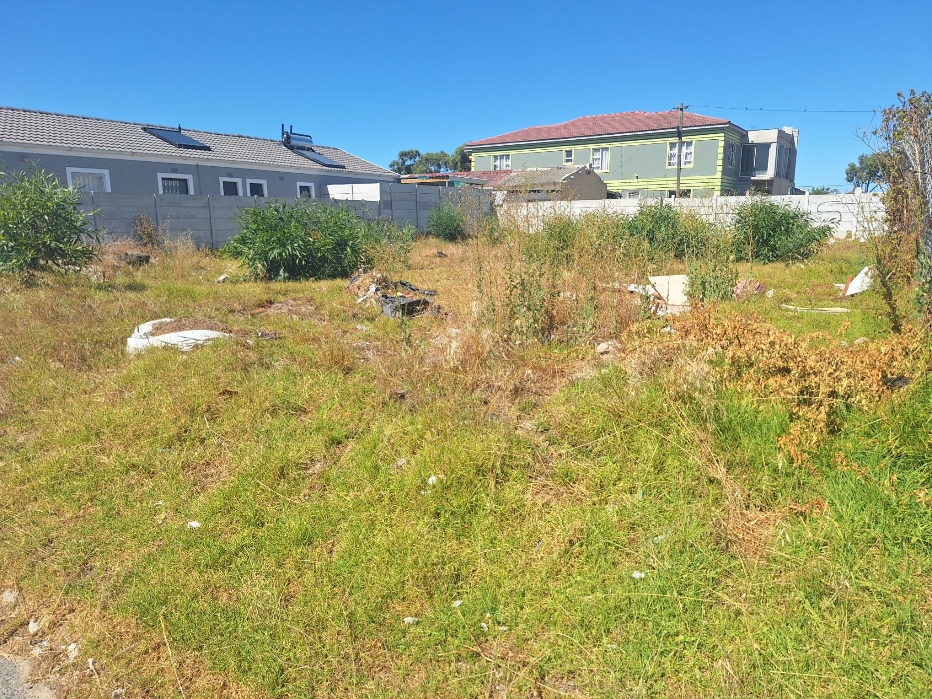 Residential vacant land sold in Beverly Park - 1KV1687357