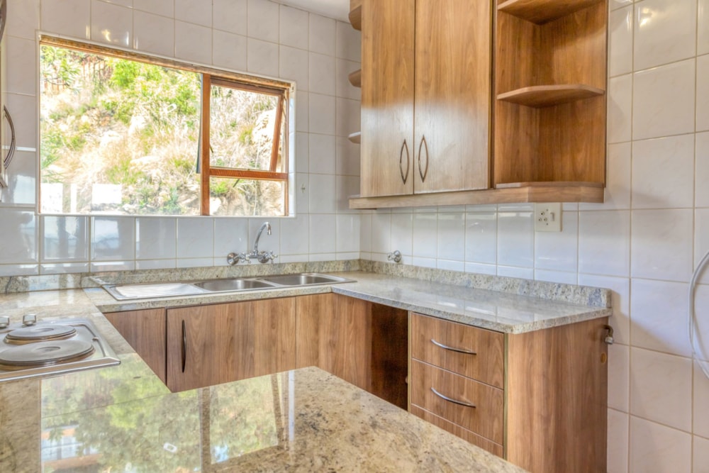 Apartment sold in Constantia Kloof - RAN1680834 Apartment sold in Constantia Kloof - RAN1680834