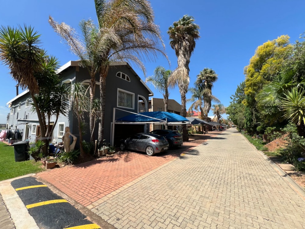 Security estate home to rent in Bronkhorstbaai - PNL1687309 Security estate home to rent in Bronkhorstbaai - PNL1687309