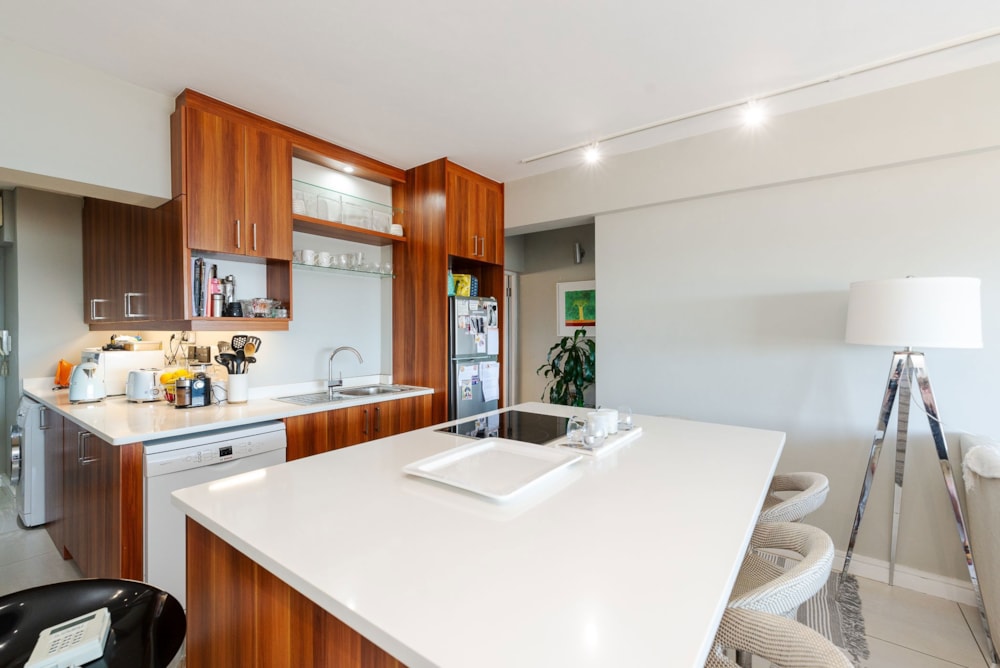 Apartment sold in Mouille Point - AS1685605