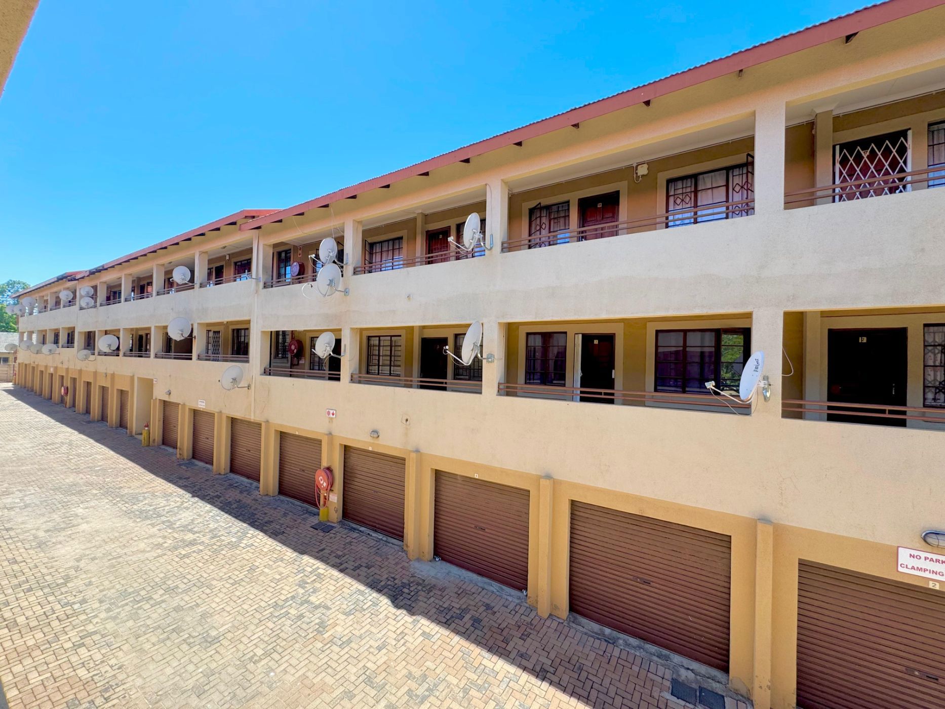 Apartment for sale in Polokwane - 1PS1687506