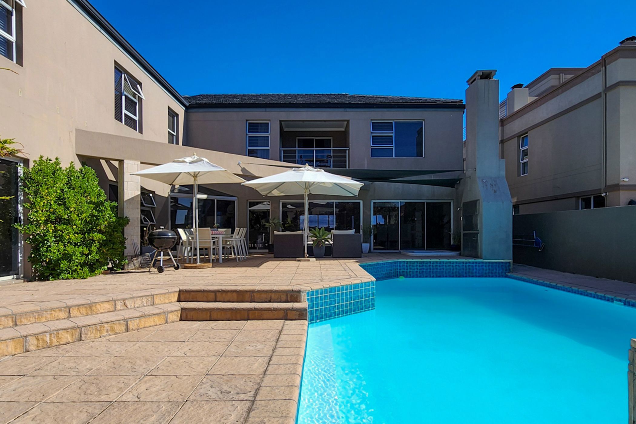 House sold in West Beach, Blouberg - 1TV1686752