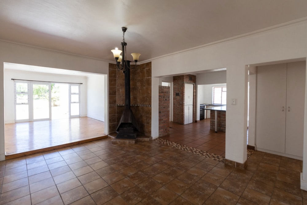 House for sale in Elgin District - TK1688745 House for sale in Elgin District - TK1688745