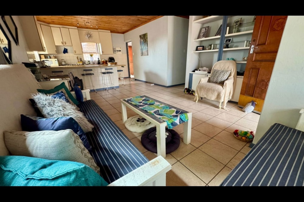 House let in Wave Crest - 1JF1685500 House let in Wave Crest - 1JF1685500