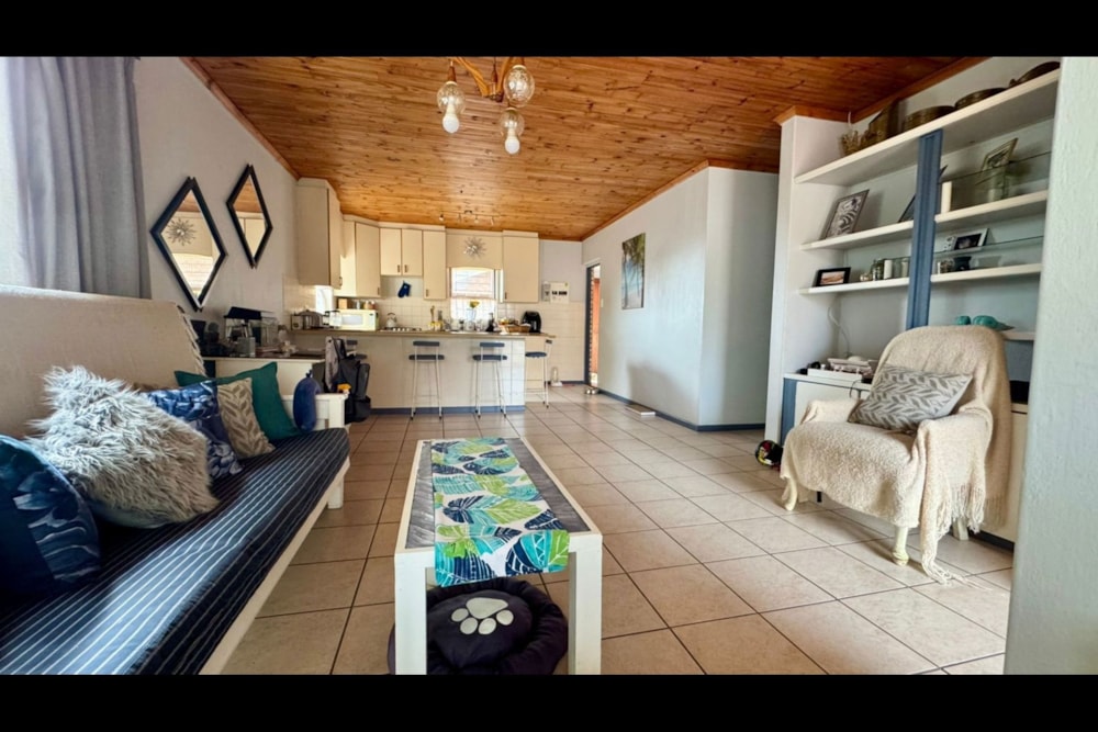 House let in Wave Crest - 1JF1685500 House let in Wave Crest - 1JF1685500