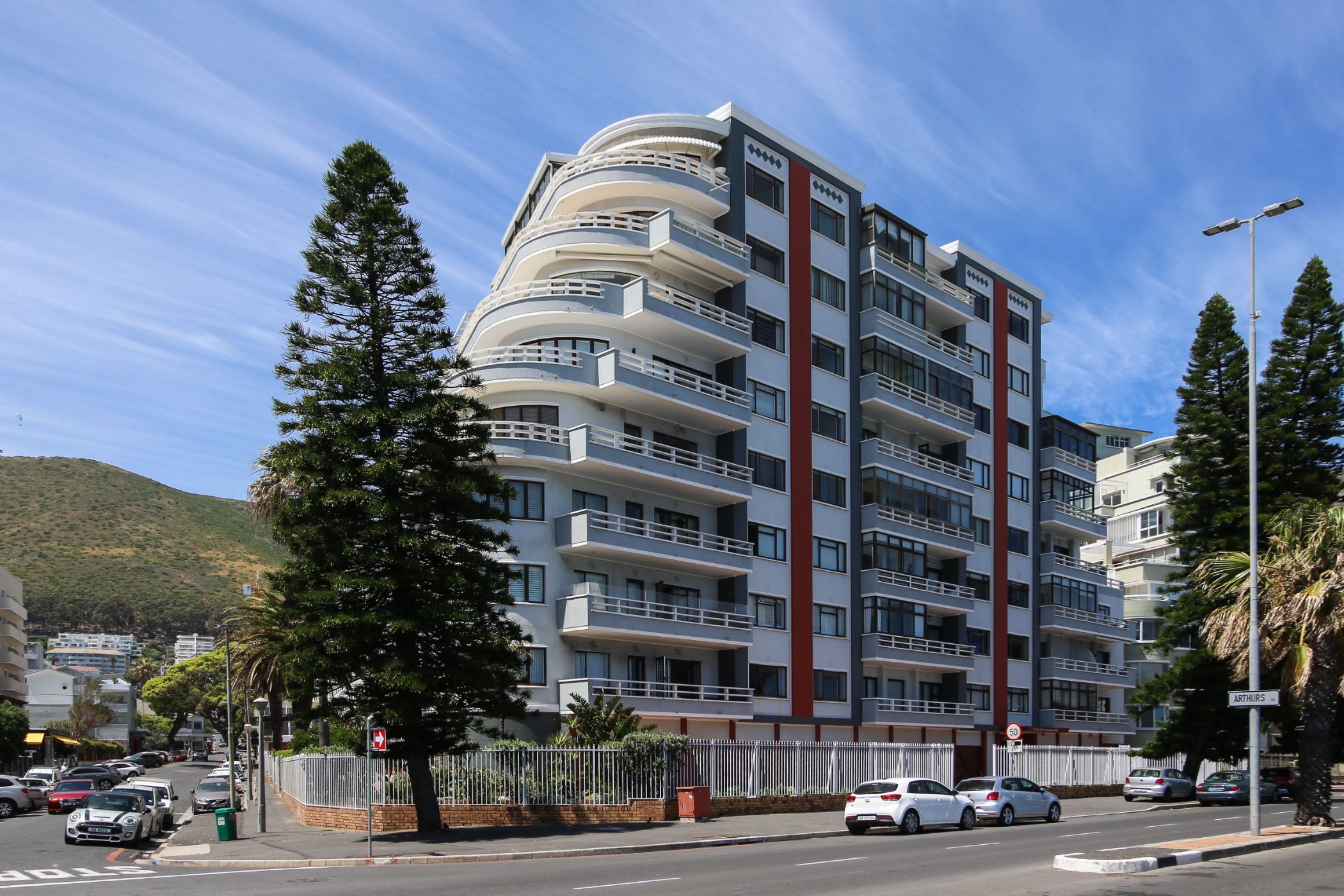 Apartment sold in Sea Point - AS1685645