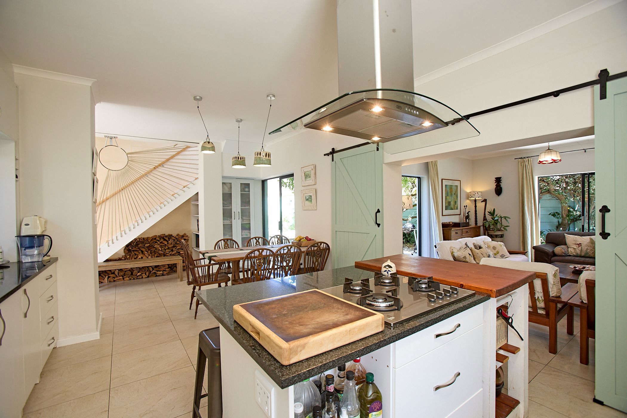 House sold in Pinelands, Cape Town - KW1684895