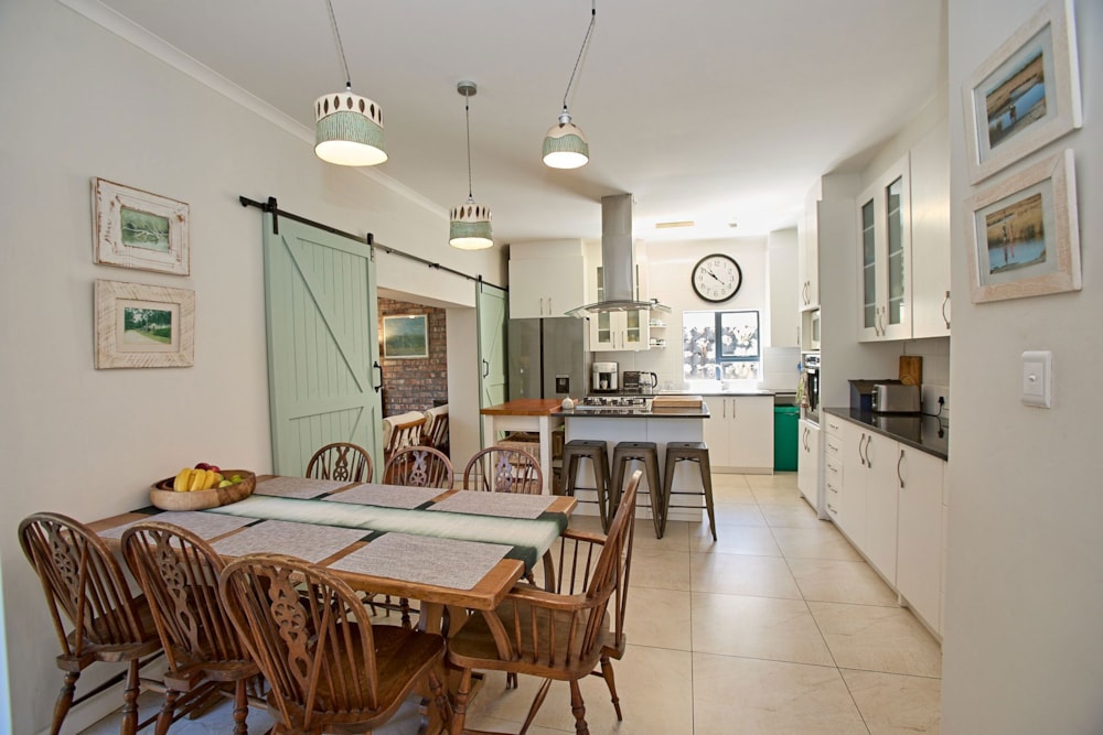 House sold in Pinelands, Cape Town - KW1684895 House sold in Pinelands, Cape Town - KW1684895