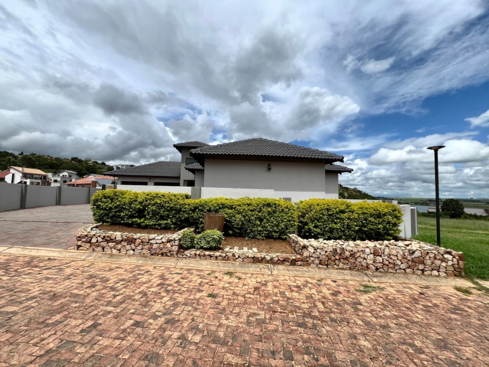 Security estate home for sale in Kungwini Country Estate - PRN1686310
