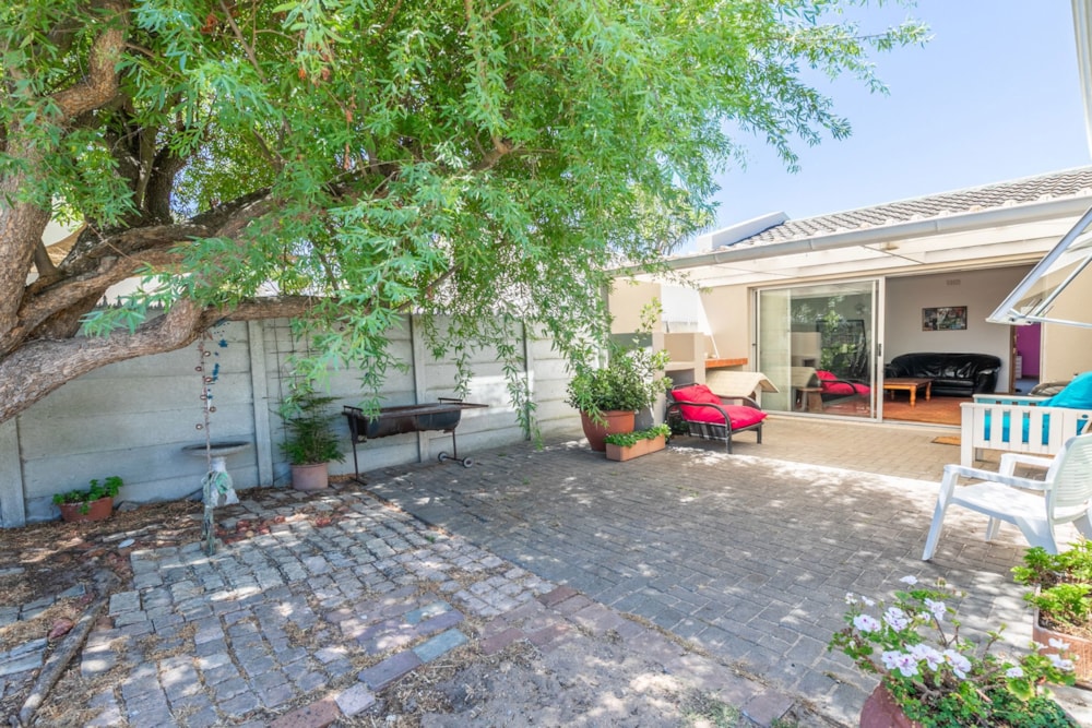 House sold in Blouberg Rise - 1TV1688110 House sold in Blouberg Rise - 1TV1688110