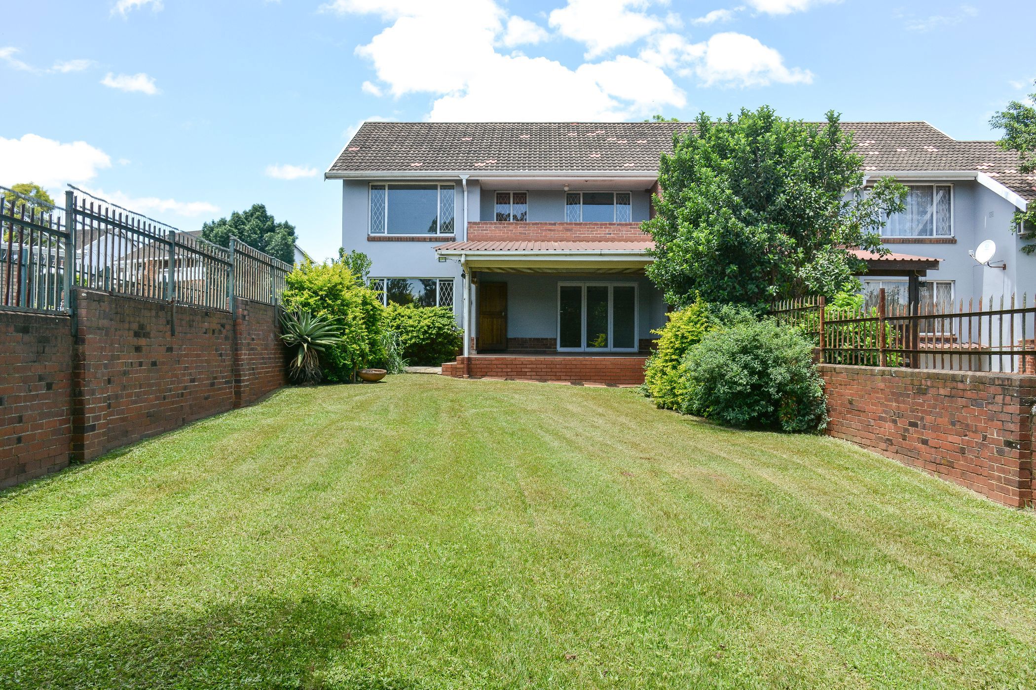 Townhouse for sale in Hayfields - 1PM1718174