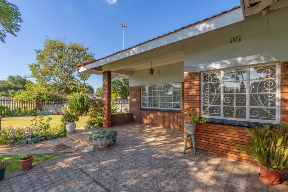 House for sale in Brenthurst - 1BJ1688565 House for sale in Brenthurst - 1BJ1688565