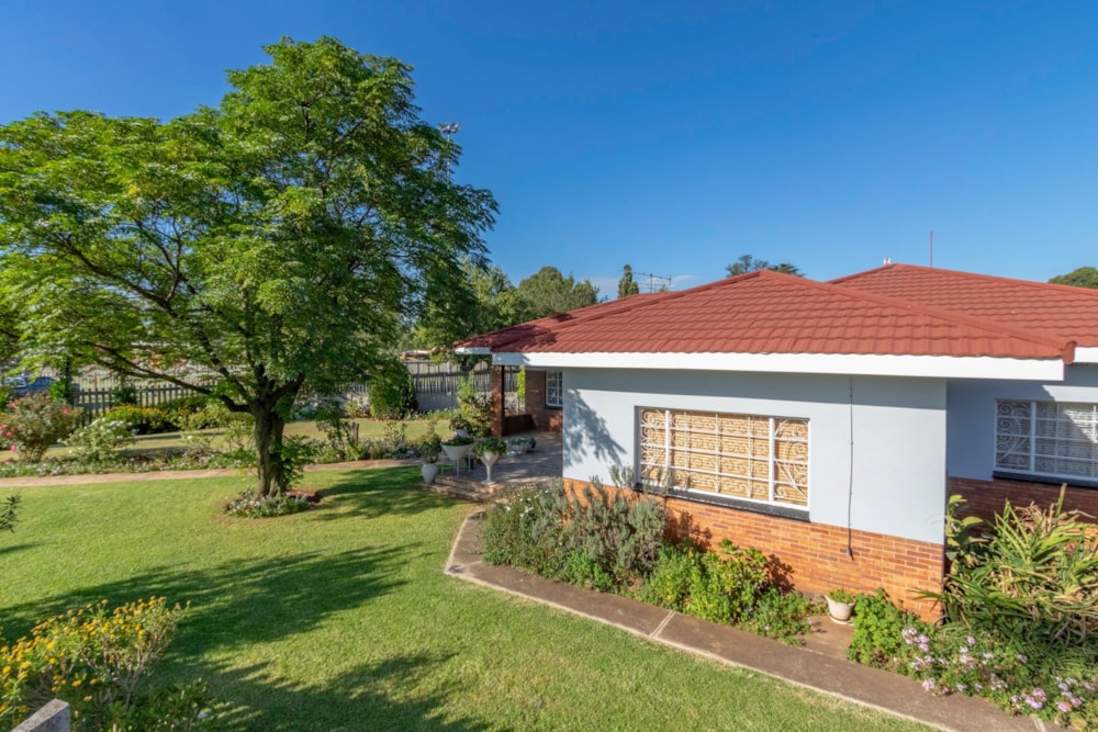 House for sale in Brenthurst - 1BJ1688565 House for sale in Brenthurst - 1BJ1688565