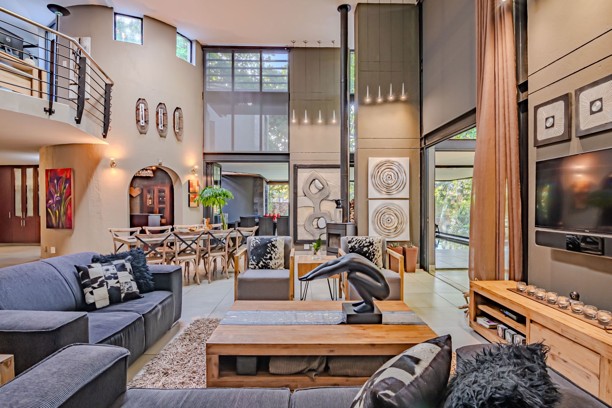 House sold in Wapadrand - PT1687018