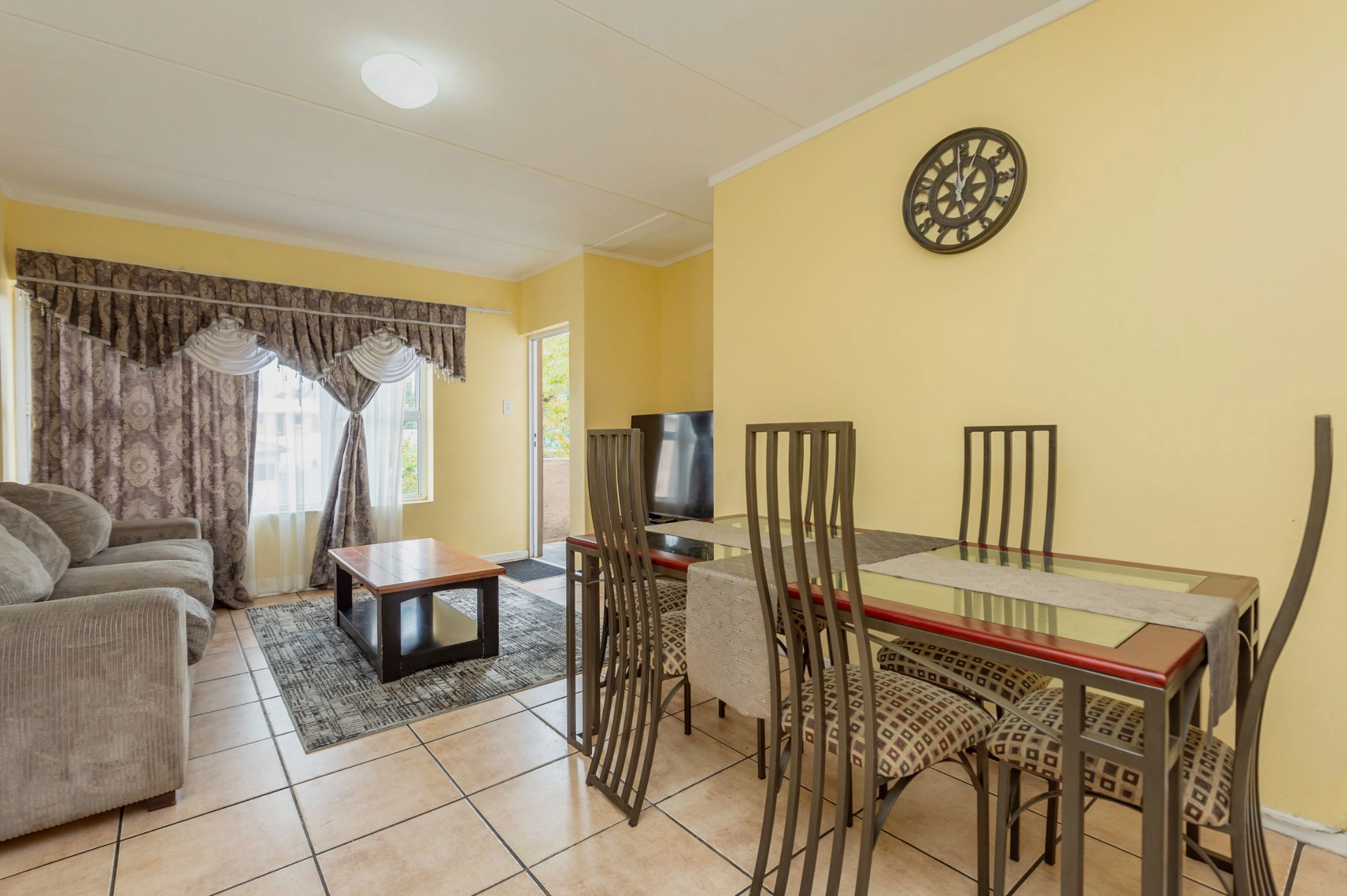 Apartment for sale in Ferndale, Randburg - RAN1684006