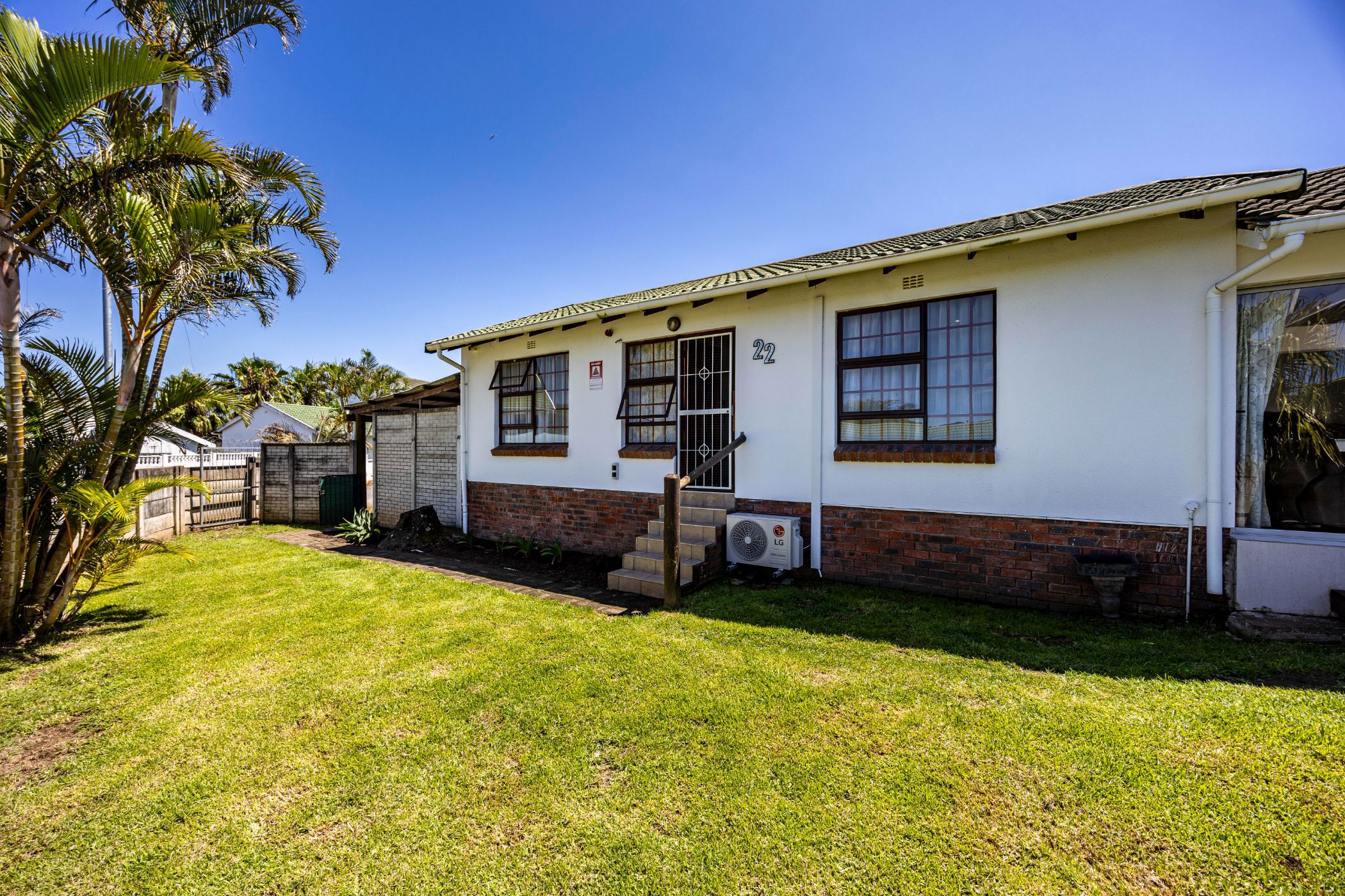 Townhouse sold in Nahoon Valley Park - 1EZ1680086