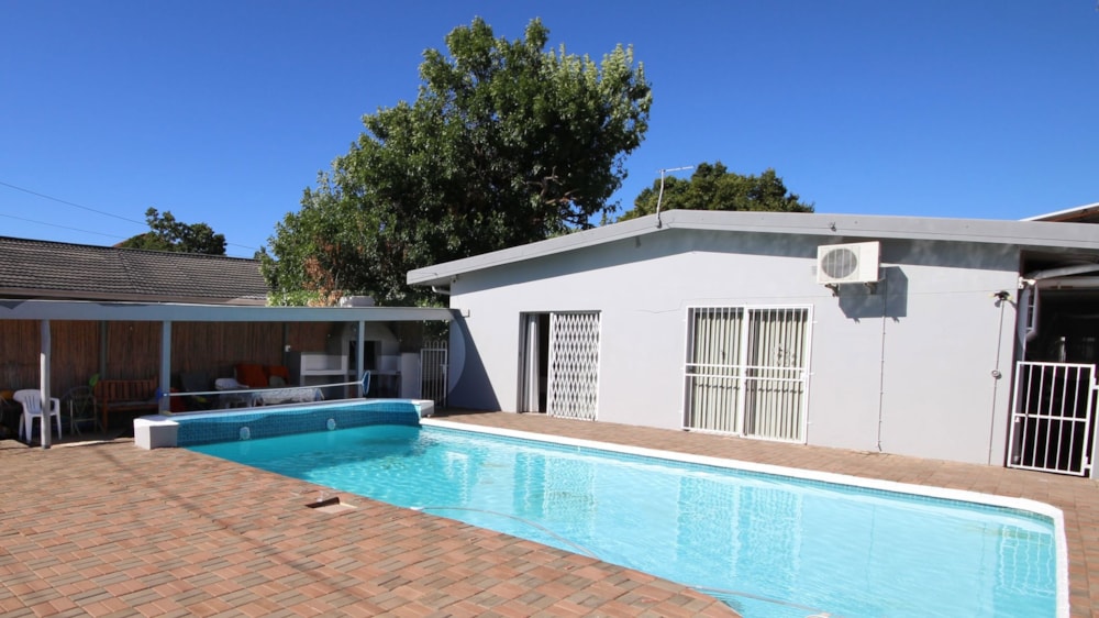 House for sale in West Bank, Oudtshoorn - 1OU1686978