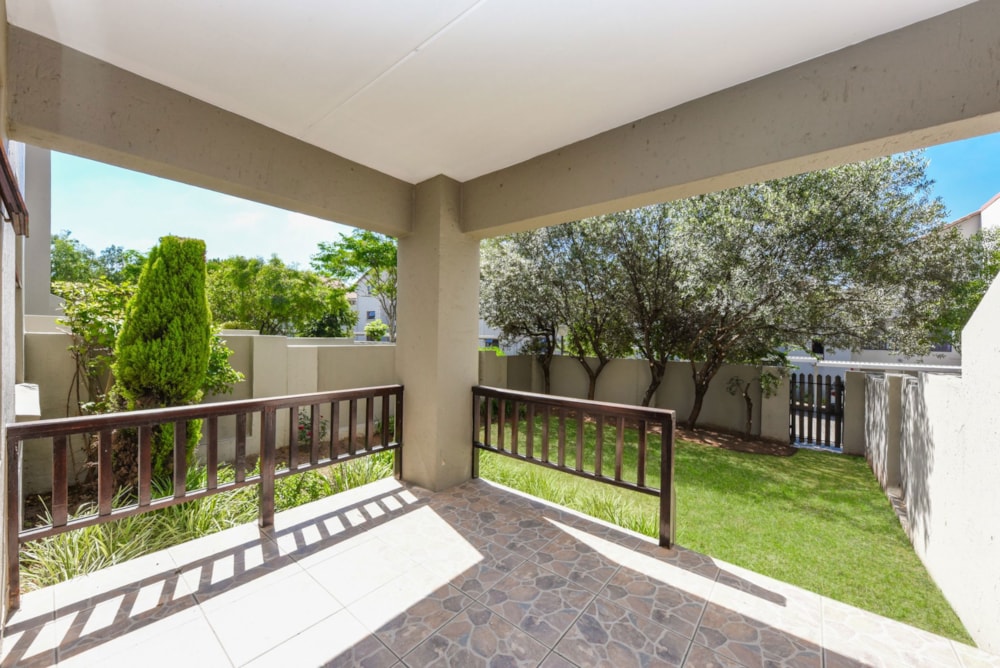 Garden apartment sold in Paulshof - FW1688433 Garden apartment sold in Paulshof - FW1688433